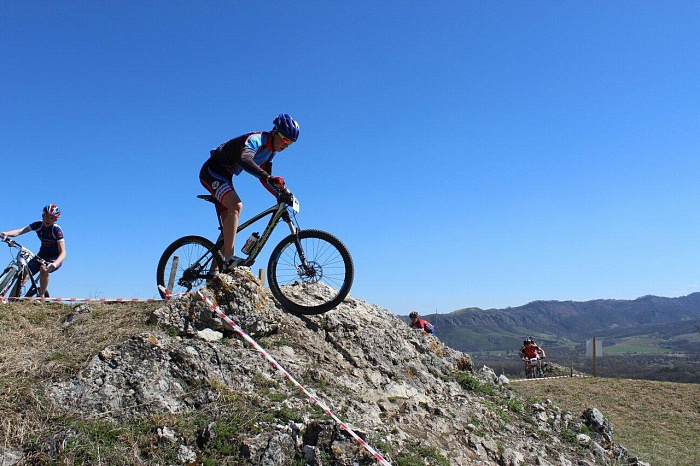 Выиграл награду в кросс-кантри