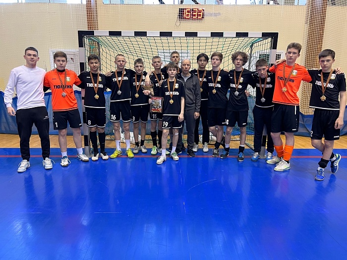 «София» выиграла юношеский «Кубок Победы», а МФК «Тюмень-2008» взял бронзу