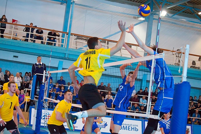 Фото Александра ЗЫРЯНОВА