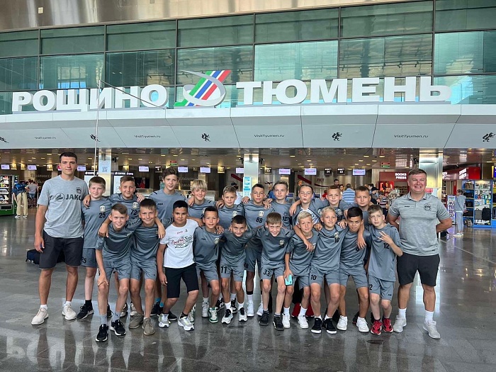 Юные тюменцы сыграют в Суперфинале международного футбольного фестиваля «Локобол-2022-РЖД»