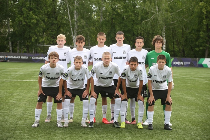 Красноярский «Енисей» вышел на первое место в ЮФЛ-3 Сибирь, а тюменцы идут вторыми