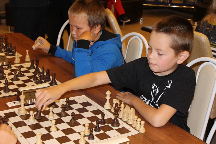 На «Кубке Тобольского кремля» разыграли дюжину трофеев