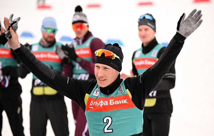 Тюменец Александр Поварницын в составе «Лыжного клуба Наседкина» выиграл смешанную эстафету Кубка МЛКБ по биатлону