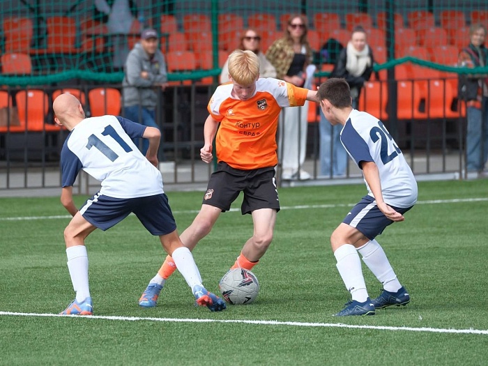 Юные тюменцы забили дюжину мячей «Носте» из Новотроицка