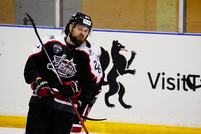 Хоккейный клуб «Рубин» начал полуфинал Кубка Петрова с гостевого поражения…