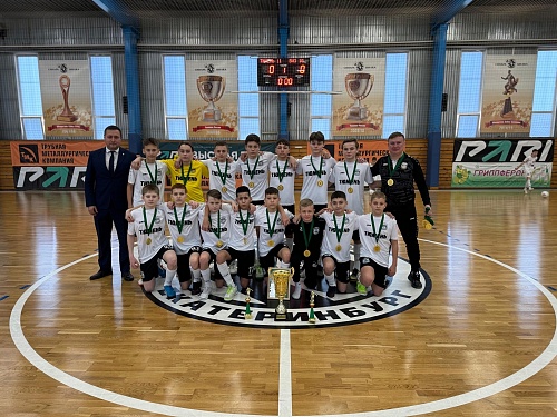 Юные тюменцы взяли футзальное золото в столице Урала