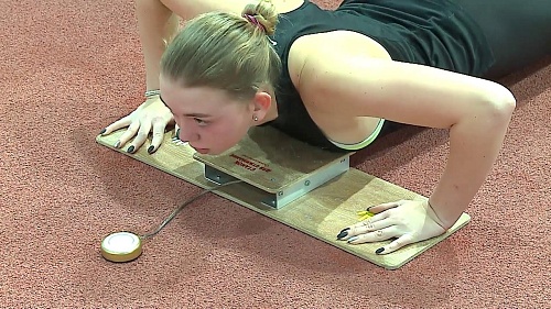 В Тюмени состоялся зимний фестиваль «Готов к труду и обороне» среди старших школьников