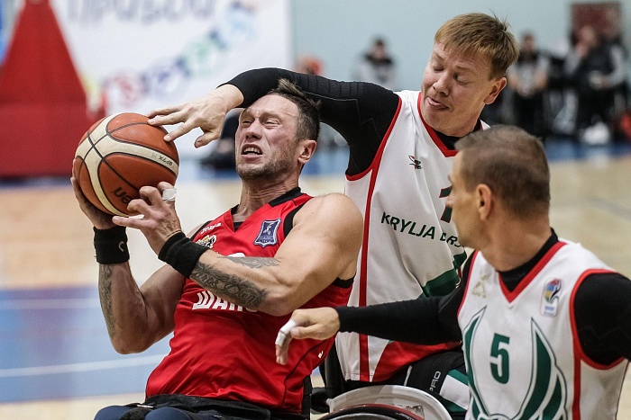 В финале «Шанс» подавил соперника точностью бросков