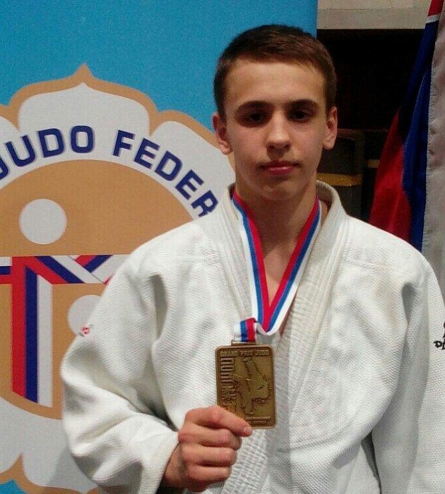 Артур Хакимов: «Хочу пробиться в сборную…»