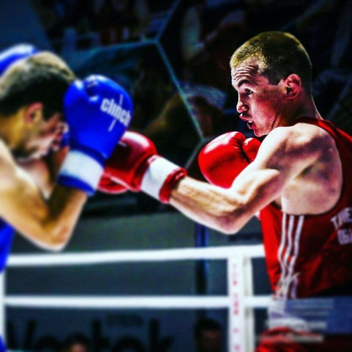 Дамир Хикматуллин победил в Элисте