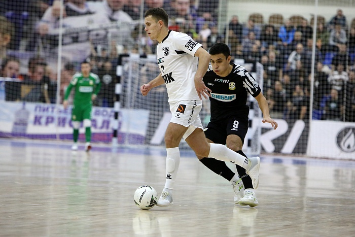 Игрок мини-футбольного клуба «Синара» Павел Карпов: «Такого, как Дима Прудников, трудно заменить, это самый уникальный футзалист в суперлиге»