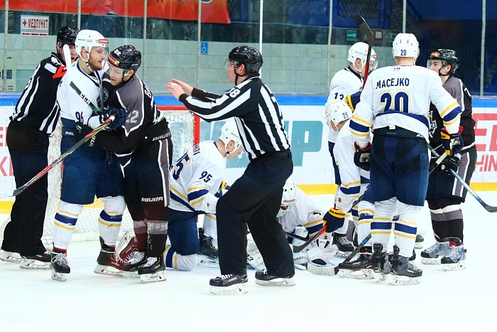 Хет-трик Егора Попова помог «Рубину» победить! (ВИДЕОТРАНСЛЯЦИЯ)