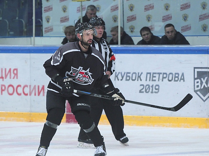 Дмитрий Лютов: «Приходите на хоккей и болейте за «Рубин» (ВИДЕО)