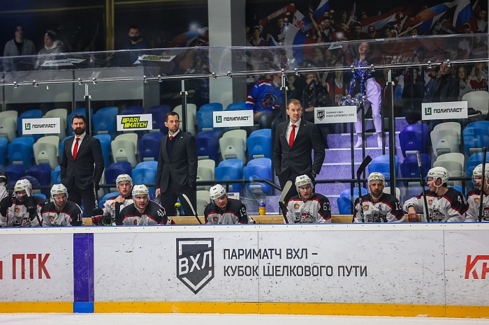 Денис Ячменев: «Поймали много шайб на себя»