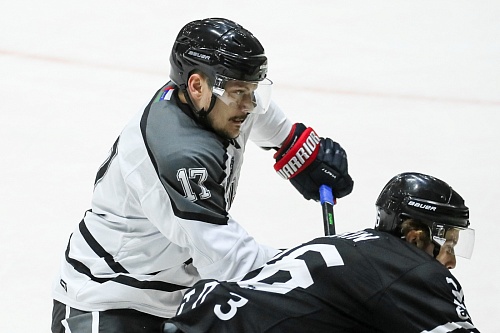 Тюменский хоккейный клуб «Рубин» проиграл в Челябинске по буллитам