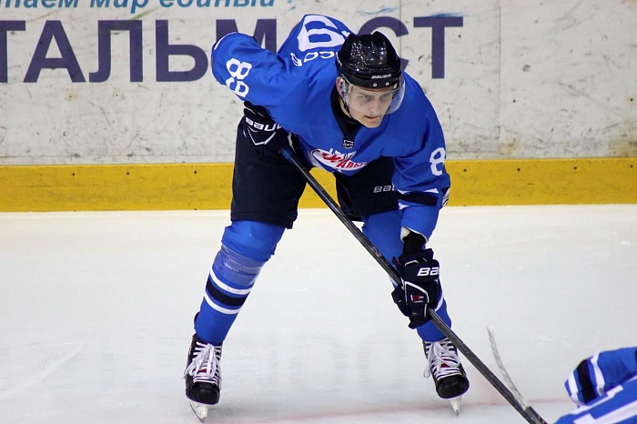 Андрей Безносов: «Нападающим стал в Тюмени»