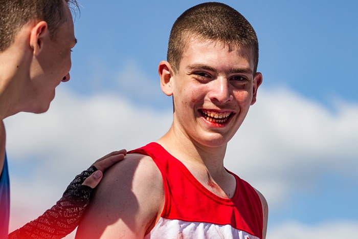 Фестиваль единоборств в День физкультурника на тюменской набережной