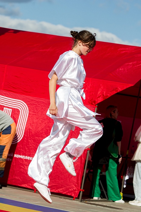 Фестиваль единоборств в День физкультурника на тюменской набережной