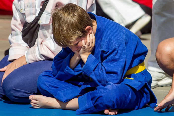 Фестиваль единоборств в День физкультурника на тюменской набережной