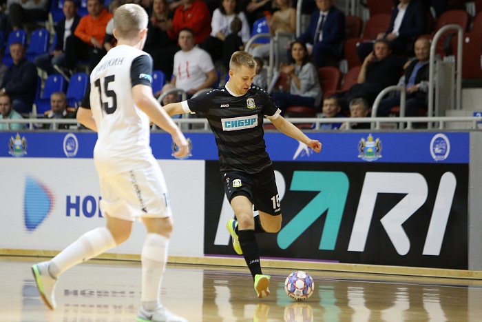 Урало-сибирское дерби по мини-футболу покажут «Твоя Тюмень» и «Матч! Страна»