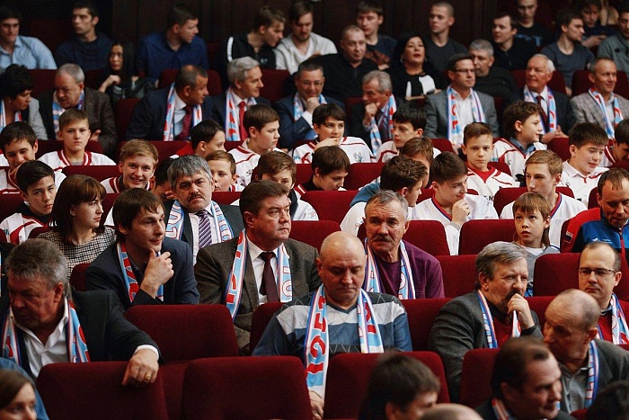 Фото Владимира ОГНЁВА