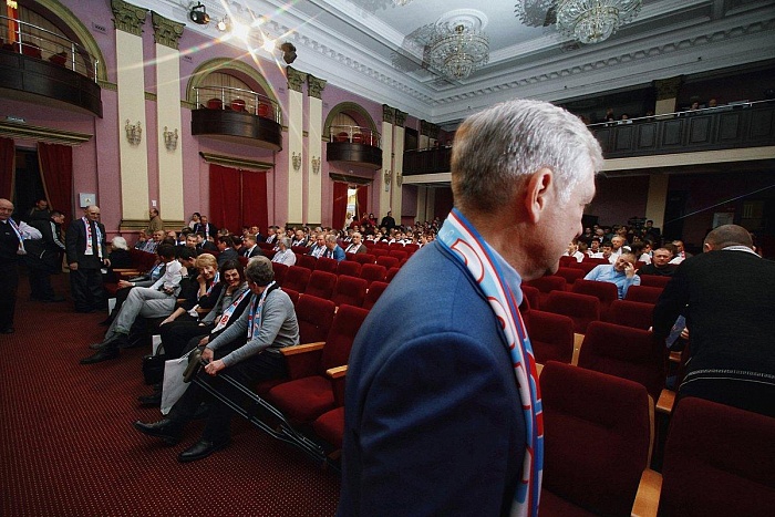 Фото Владимира ОГНЁВА