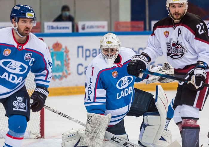 Хмуриться не надо – «Лада»!