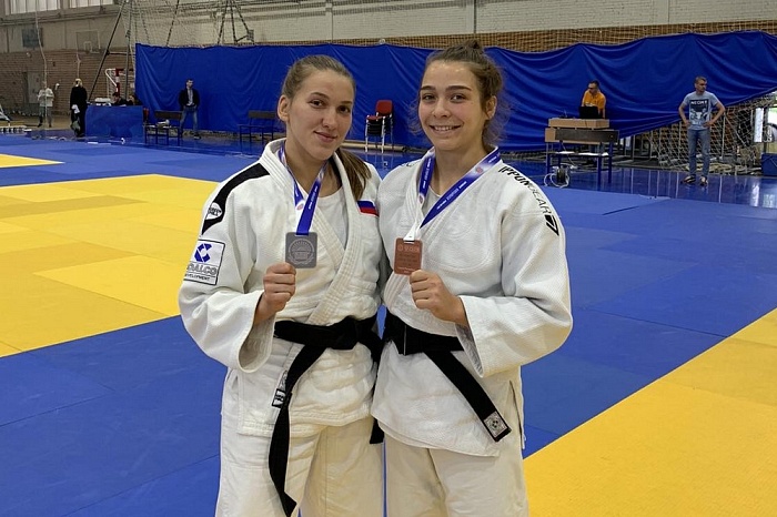 В Санкт-Петербурге взяли серебро и бронзу