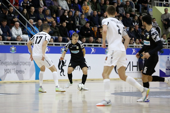 Чемпионат России по мини-футболу среди клубов PARI-Суперлиги. 9-й тур. Второй матч. МФК «Тюмень» - «Синара» (Екатеринбург) – 4:3