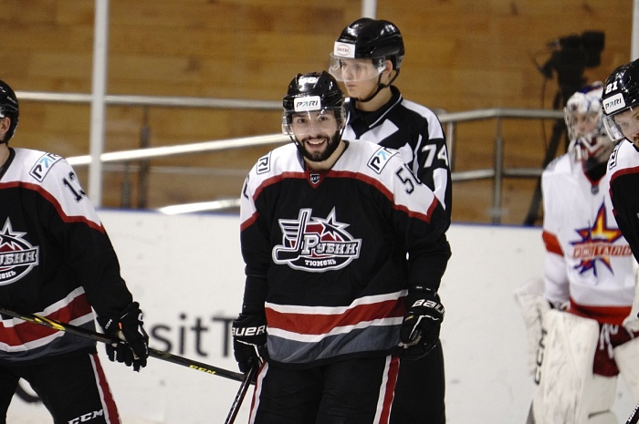 Нападающий хоккейного клуба «Рубин» Никита Мокин: «Рано или поздно нас должно было прорвать на голы»