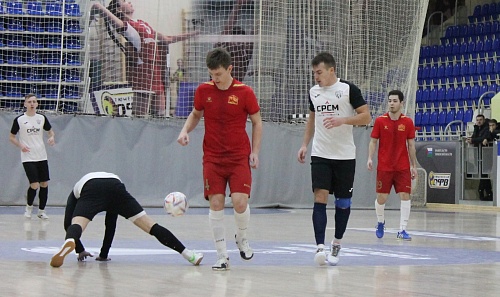 «Славстрой» одержал трудную победу в чемпионате Тюмени по мини-футболу