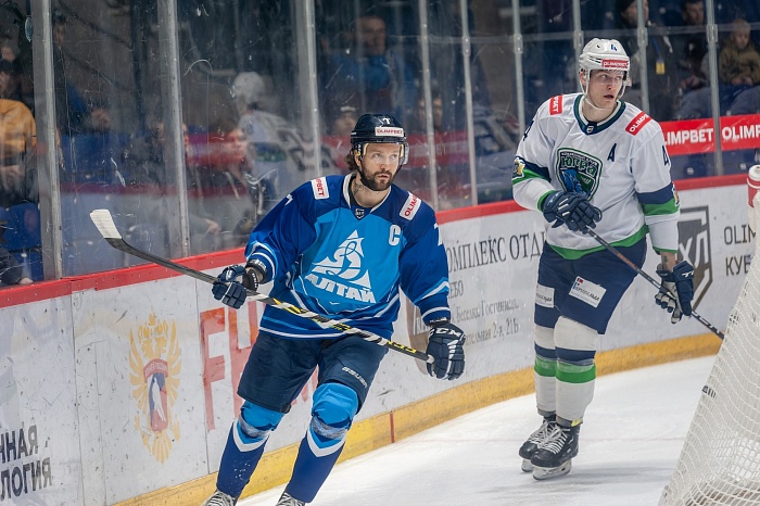 Хоккейный клуб «Рубин» сыграет с динамовцами в Барнауле