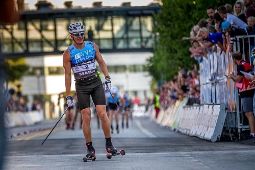 Александр Большунов выиграл норвежский марафон