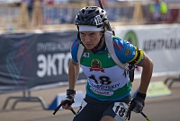 Победительница гонки - Светлана СЛЕПЦОВА (ЮГРА). Фото Антона САКЕРИНА