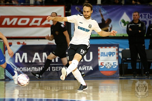 Иван Лобков: «Сыктывкарцы несутся, бегут и рубятся»