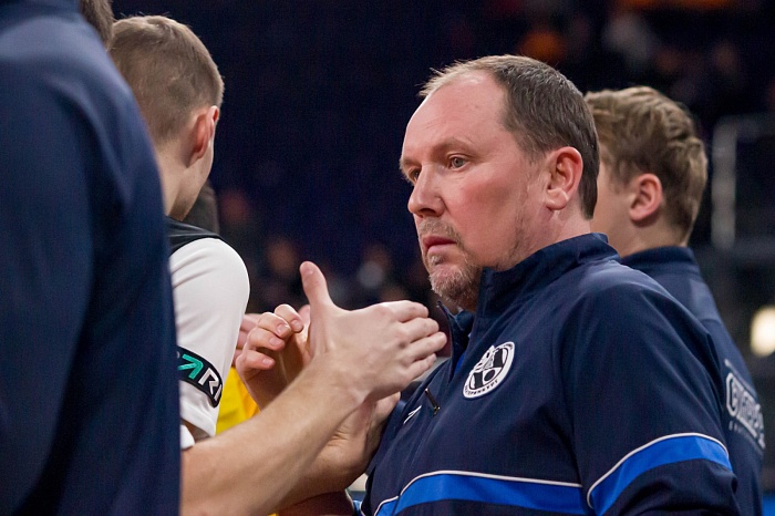 Чемпионат России по мини-футболу среди клубов PARI-Суперлиги. 10-й тур. Вторая игра. МФК «Синара» (Екатеринбург) – МФК «Тюмень» – 10:5