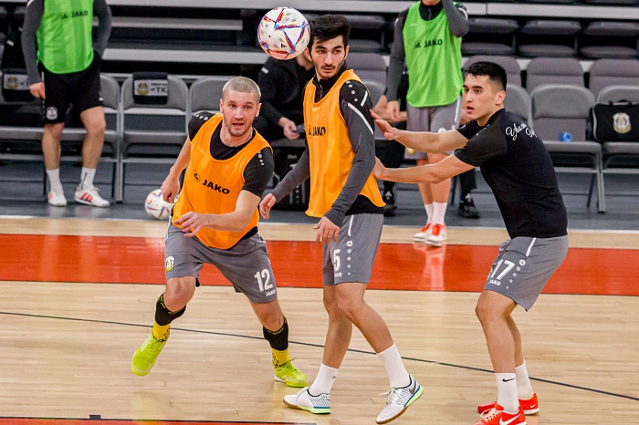 Чемпионат России по мини-футболу среди клубов PARI-Суперлиги. 10-й тур. Вторая игра. МФК «Синара» (Екатеринбург) – МФК «Тюмень» – 10:5