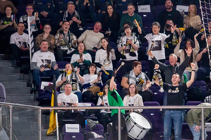 Чемпионат России по мини-футболу среди клубов PARI-Суперлиги. 10-й тур. Вторая игра. МФК «Синара» (Екатеринбург) – МФК «Тюмень» – 10:5