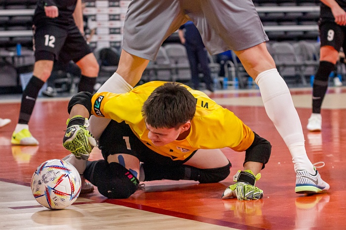 Чемпионат России по мини-футболу среди клубов PARI-Суперлиги. 10-й тур. Вторая игра. МФК «Синара» (Екатеринбург) – МФК «Тюмень» – 10:5