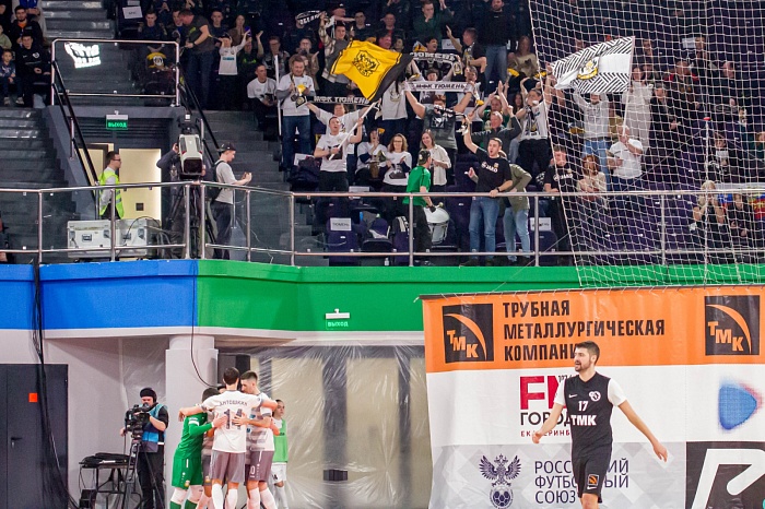 Чемпионат России по мини-футболу среди клубов PARI-Суперлиги. 10-й тур. Вторая игра. МФК «Синара» (Екатеринбург) – МФК «Тюмень» – 10:5