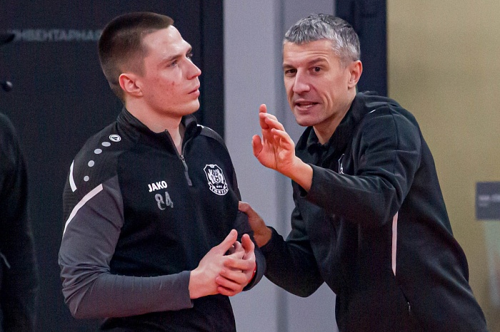 Чемпионат России по мини-футболу среди клубов PARI-Суперлиги. 10-й тур. Вторая игра. МФК «Синара» (Екатеринбург) – МФК «Тюмень» – 10:5