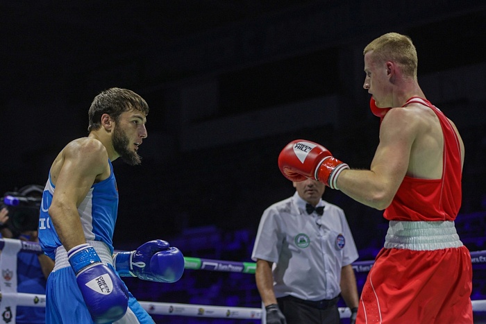 Тоболяк Эрик Ражев уступил во втором поединке на чемпионате России по боксу в Хабаровске