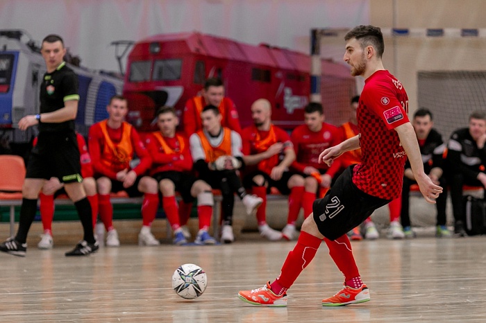 Команда Давида Асланяна идёт второй в Беларуси