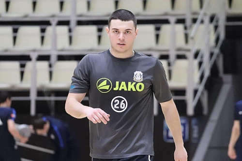 Джгереная пополнил кемеровский клуб