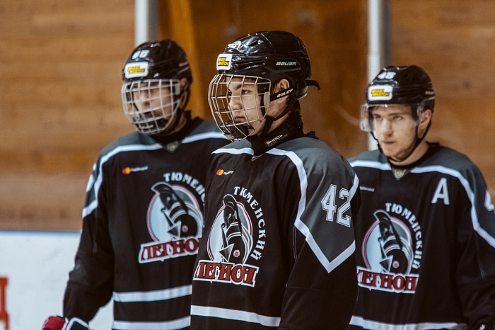 ХК «Рубин» подписал на двусторонний контракт воспитанника своей школы Алексея Шанаурина