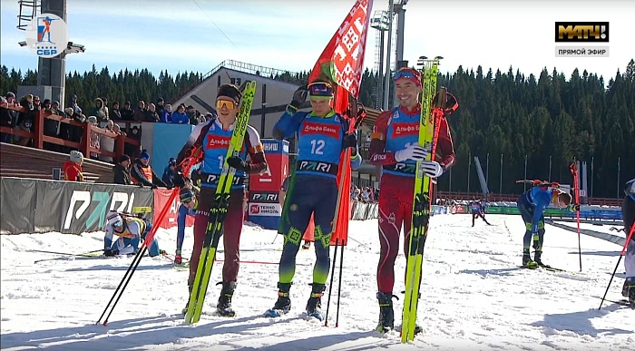 Белорус Антон Смольский выиграл масс-старт в Ханты-Мансийске