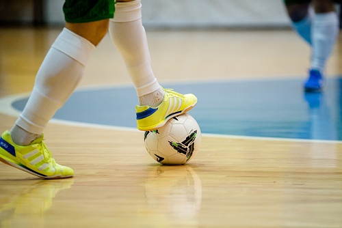 «Немецкий» клуб одолел соперников из ТПИ в чемпионате Тобольска по футзалу