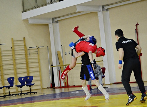 Фаната панкратиона наградили за самую быструю победу