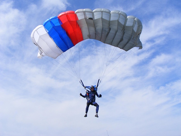 Парили в уватском небе