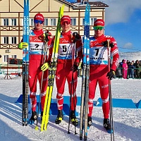 Коростелёв и Непряева выиграли спринт на первом этапе Кубка России по лыжам. Тюменцев в финале не было